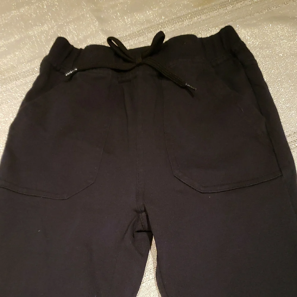 FabKids EUC Black Casual Pants Boys Girls Unisex S